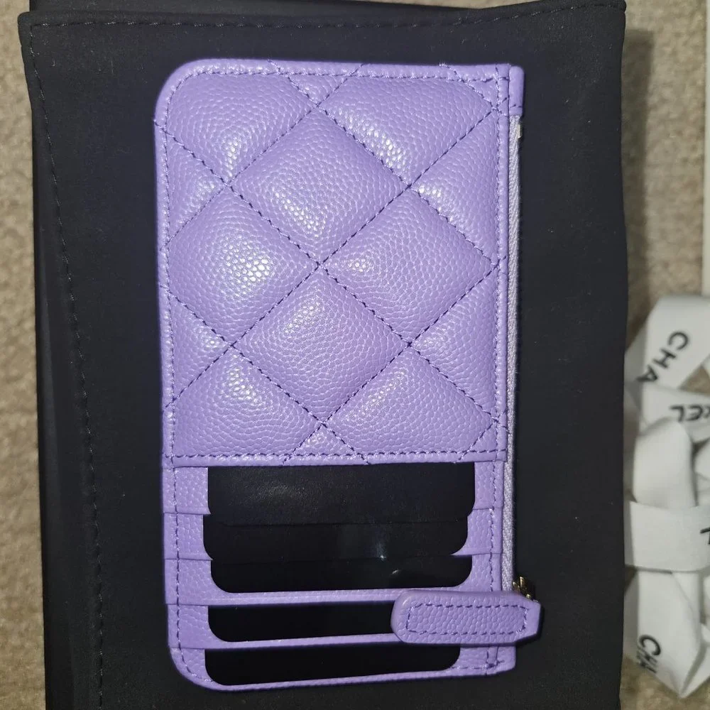 Chanel Zip Card Holder - Picture 10 of 11